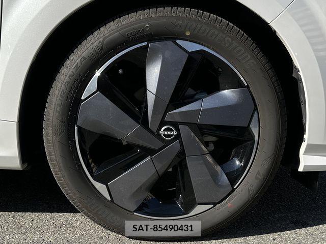 Nissan AURA 2022-11 208689-9