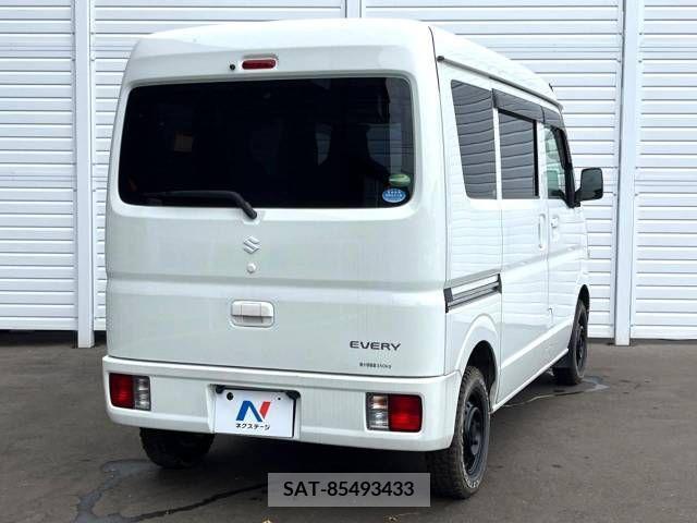 Suzuki EVERY 2018-07 390722-16