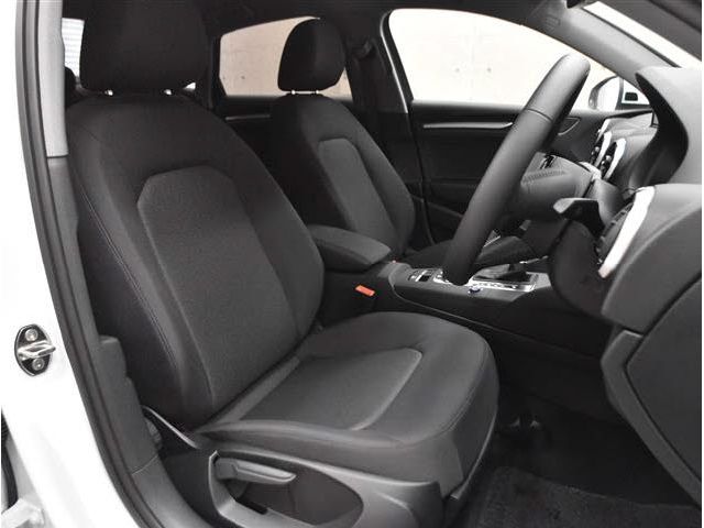Audi A3 SEDAN 2020-12 7628-3