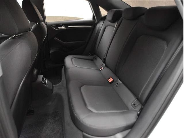 Audi A3 SEDAN 2020-12 7628-5