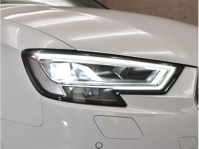 Audi A3 SEDAN 2020-12 7628-12