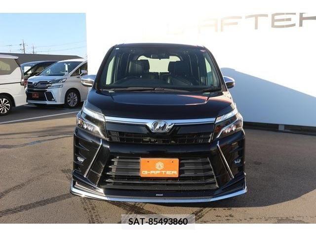 Toyota VOXY 2018-11 223536-5