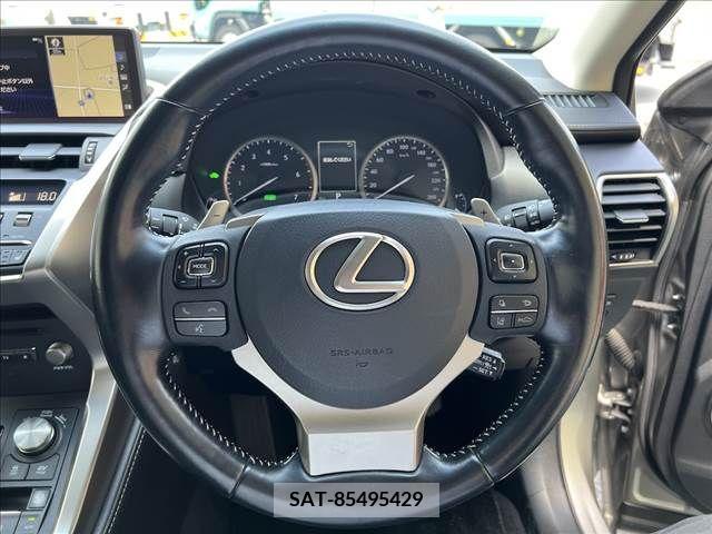 Lexus NX 2018-05 362957-22