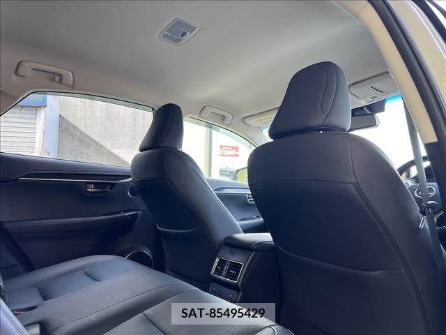 Lexus NX 2018-05 362957-29