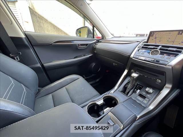 Lexus NX 2018-05 362957-18