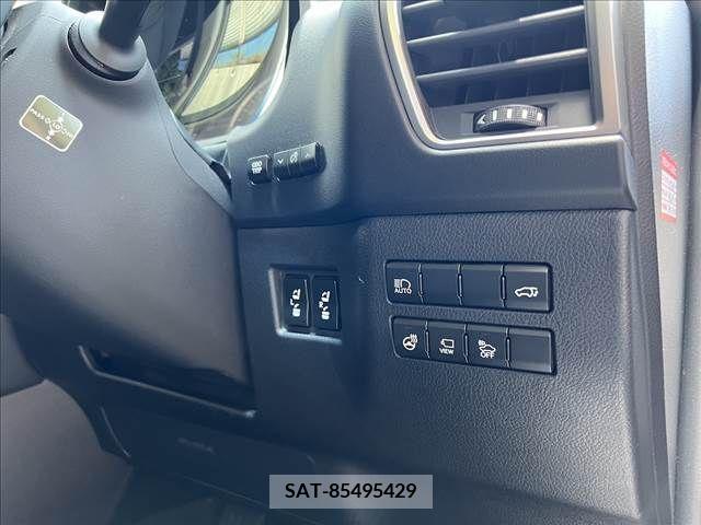 Lexus NX 2018-05 362957-14