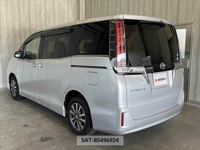 Toyota ESQUIRE 2018-02 331530-12