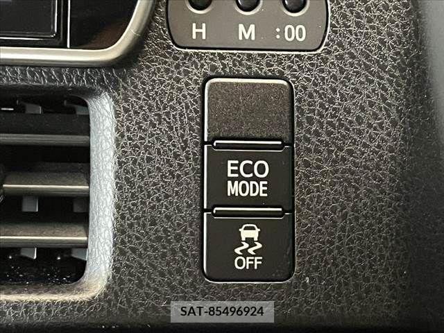 Toyota ESQUIRE 2018-02 331530-23