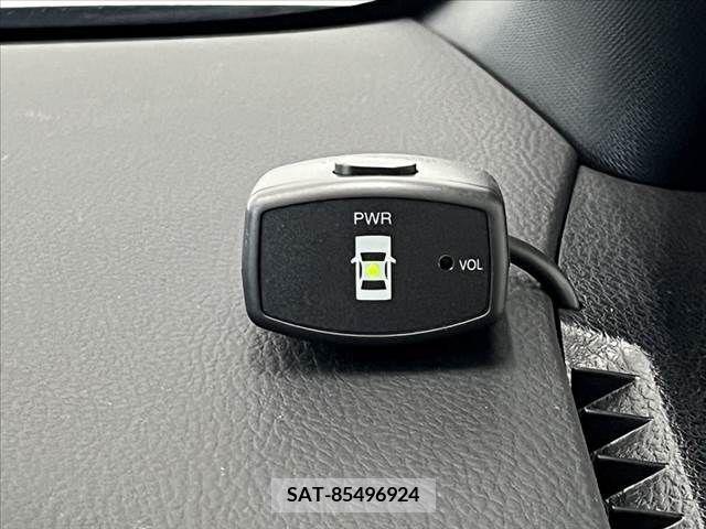 Toyota ESQUIRE 2018-02 331530-28