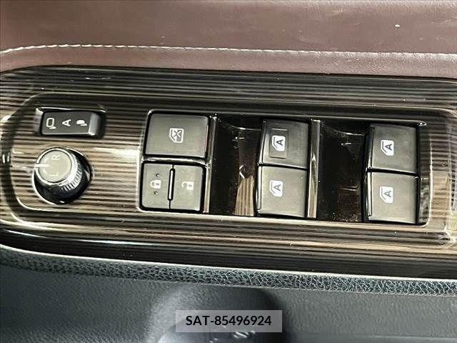 Toyota ESQUIRE 2018-02 331530-27