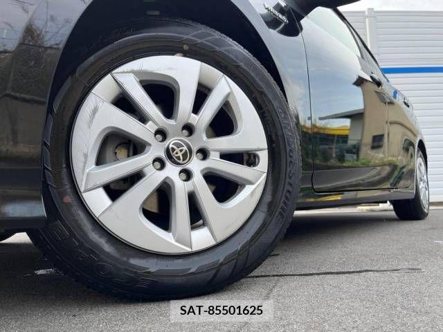 Toyota PRIUS 2017-03 257259-13