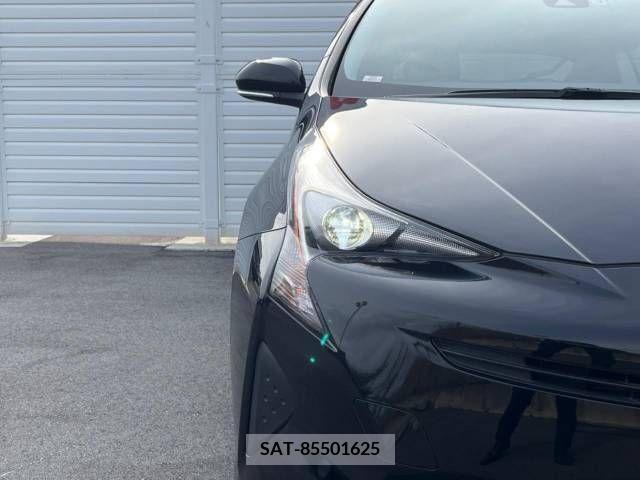 Toyota PRIUS 2017-03 257259-12