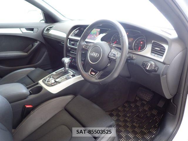 Audi A4 2014-03 356488-1