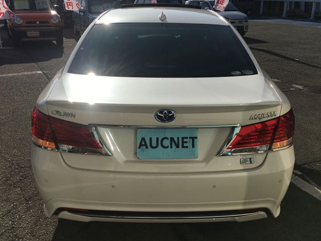 Toyota CROWN MAJESTA 2016-12 192288-4
