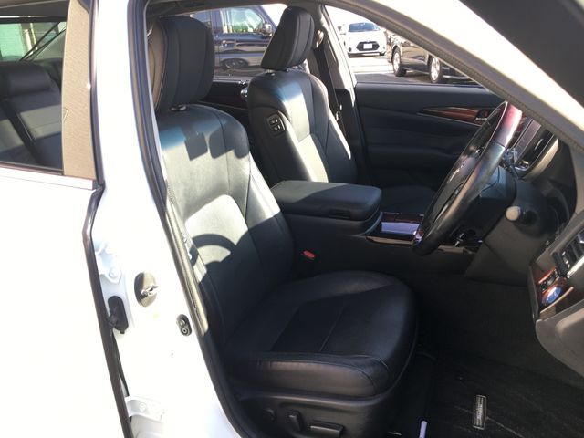 Toyota CROWN MAJESTA 2016-12 192288-8