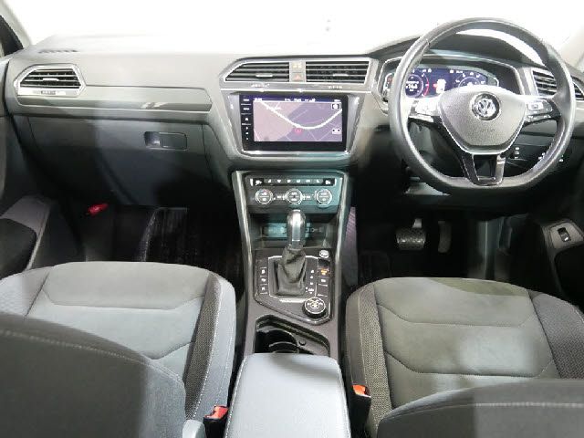 VolksWagen TIGUAN 2020-04 23166-1