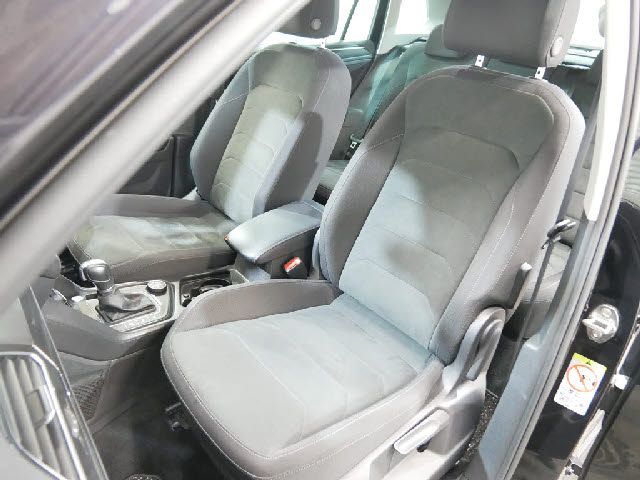 VolksWagen TIGUAN 2020-04 23166-3