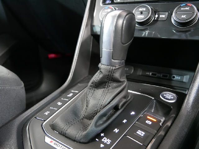 VolksWagen TIGUAN 2020-04 23166-24