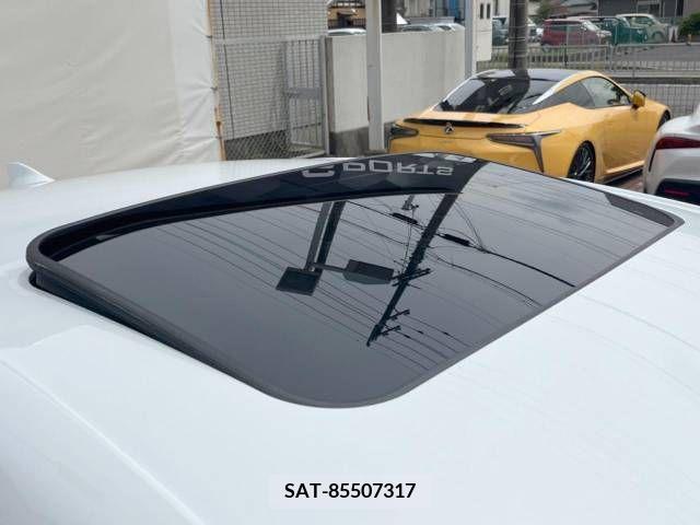 Lexus IS 2022-05 275404-2