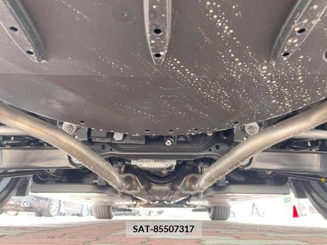 Lexus IS 2022-05 275404-19