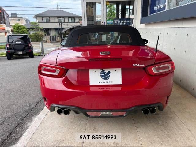 Abarth 124 Spider 2018-02 333798-15