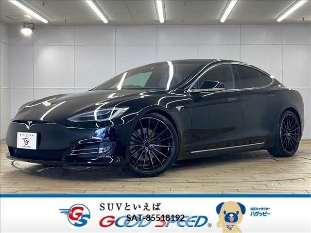 Tesla MODEL S 2018-11 299038-0