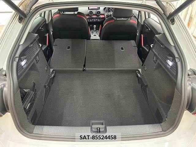 Audi Q2 2019-09 348435-10
