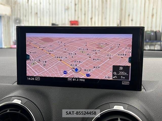 Audi Q2 2019-09 348435-2