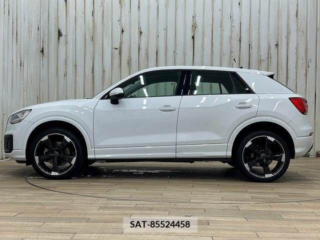 Audi Q2 2019-09 348435-14