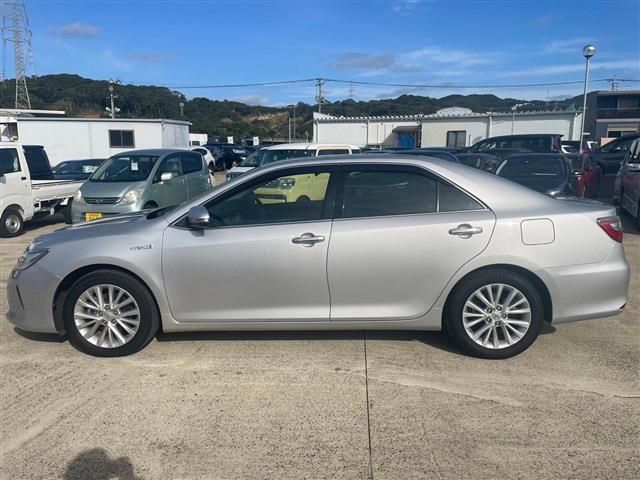 Toyota CAMRY HYBRID 2016-04 181423-5