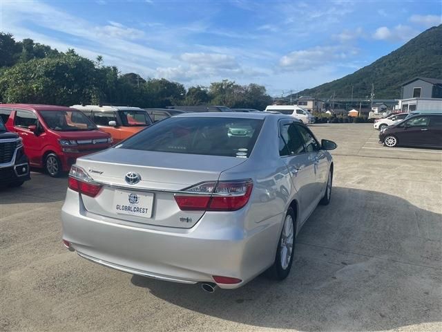 Toyota CAMRY HYBRID 2016-04 181423-4