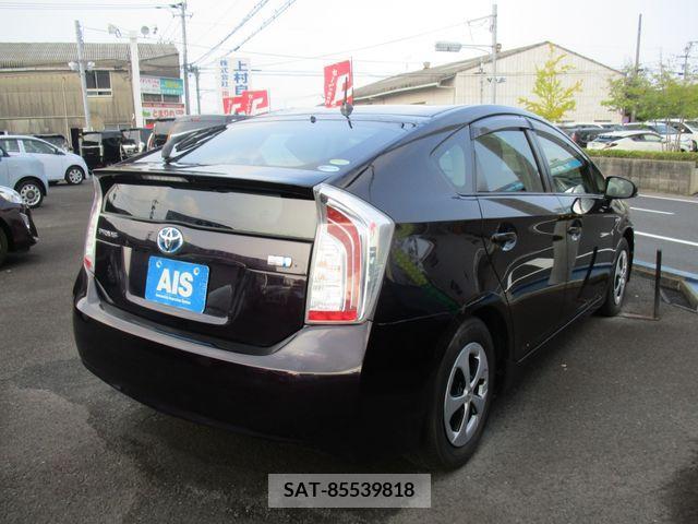 Toyota PRIUS 2014-03 202660-2