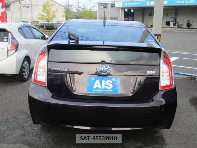 Toyota PRIUS 2014-03 202660-1