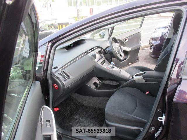Toyota PRIUS 2014-03 202660-3