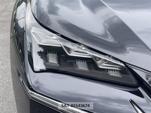 Lexus NX 2015-10 388176-9