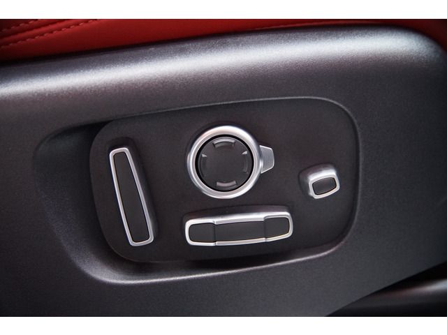 ROVER RANGE ROVER 2018-08 10765-13
