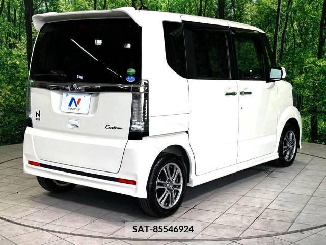 Honda N BOX 2015-03 333881-18