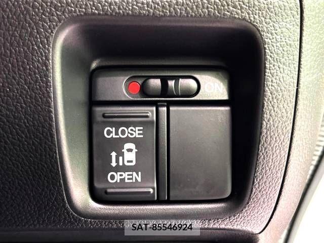 Honda N BOX 2015-03 333881-3