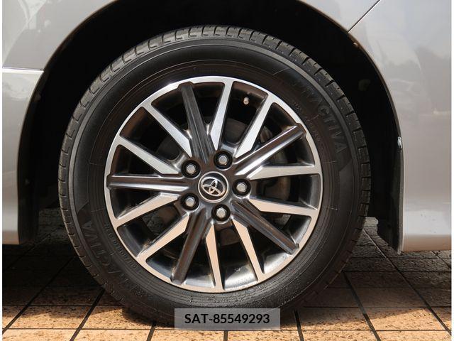 Toyota VOXY 2017-06 350869-29