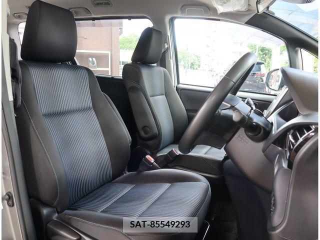 Toyota VOXY 2017-06 350869-20