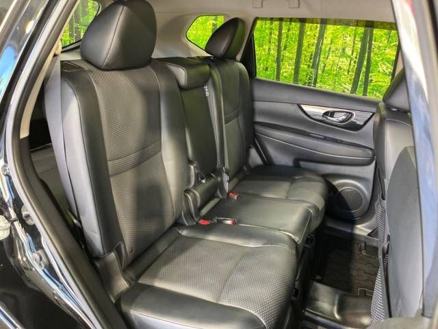 Nissan X-TRAIL 2019-03 12667-9