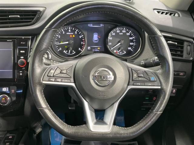 Nissan X-TRAIL 2019-03 12667-11