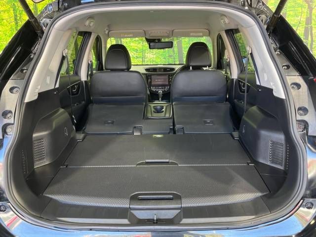Nissan X-TRAIL 2019-03 12667-10