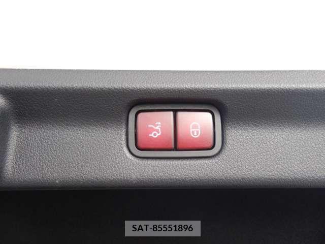 Mercedes Benz EQE 2022-10 225497-27
