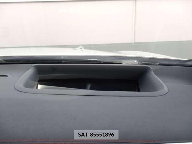 Mercedes Benz EQE 2022-10 225497-19