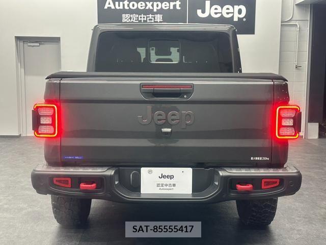 Jeep GLADIATOR 2023-03 225432-6