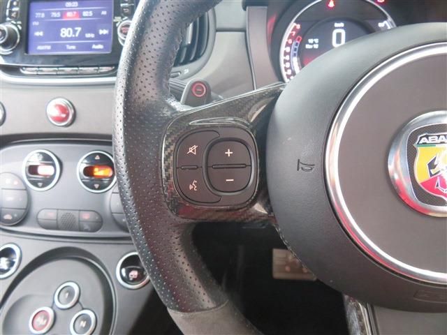 Abarth 595 2017-08 28795-15