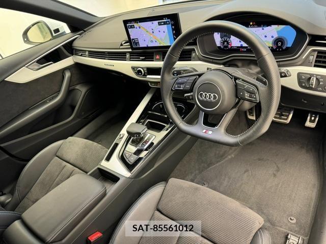 Audi A4 2020-10 293726-7