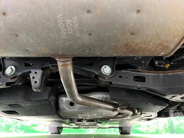 Toyota PRIUS 2016-07 195817-19