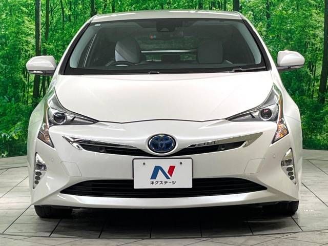 Toyota PRIUS 2016-07 195817-14
